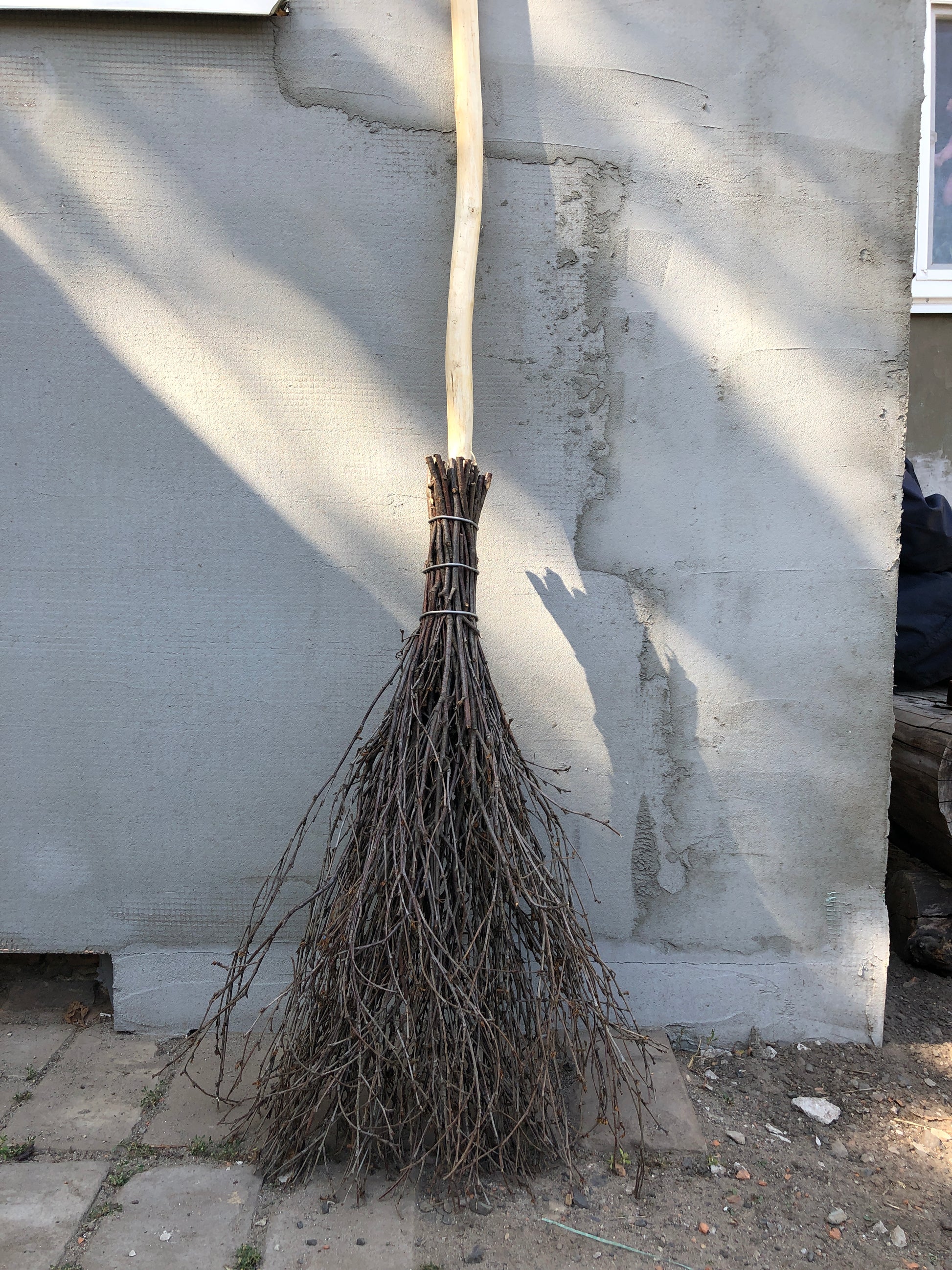 Natural witch broom in real size for Halloween decoration, ship from USA and worldwide