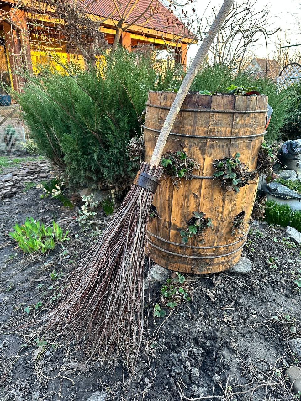 Halloween witch broom full size, ideal for spooky decorations or cosplay  and shipped in USA and Europe